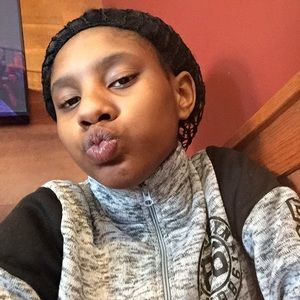 Meet your Posher, Shaneen